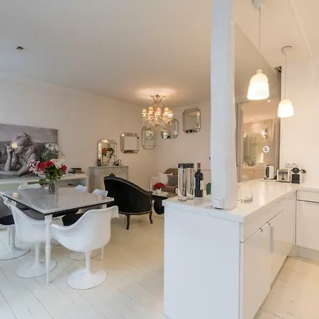 Luxury Loft In - Canal Saint-martin Apartment