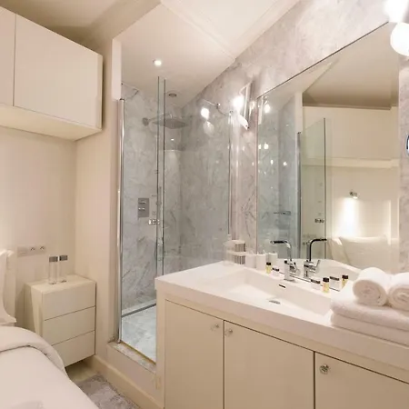 Luxury Loft In - Canal Saint-martin Apartment